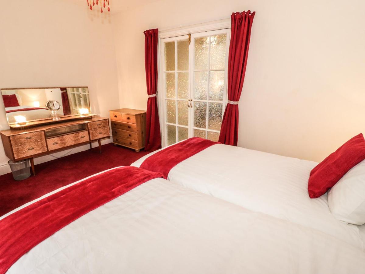 Llys Madoc, Basement Apartment Penmaenmawr Luaran gambar