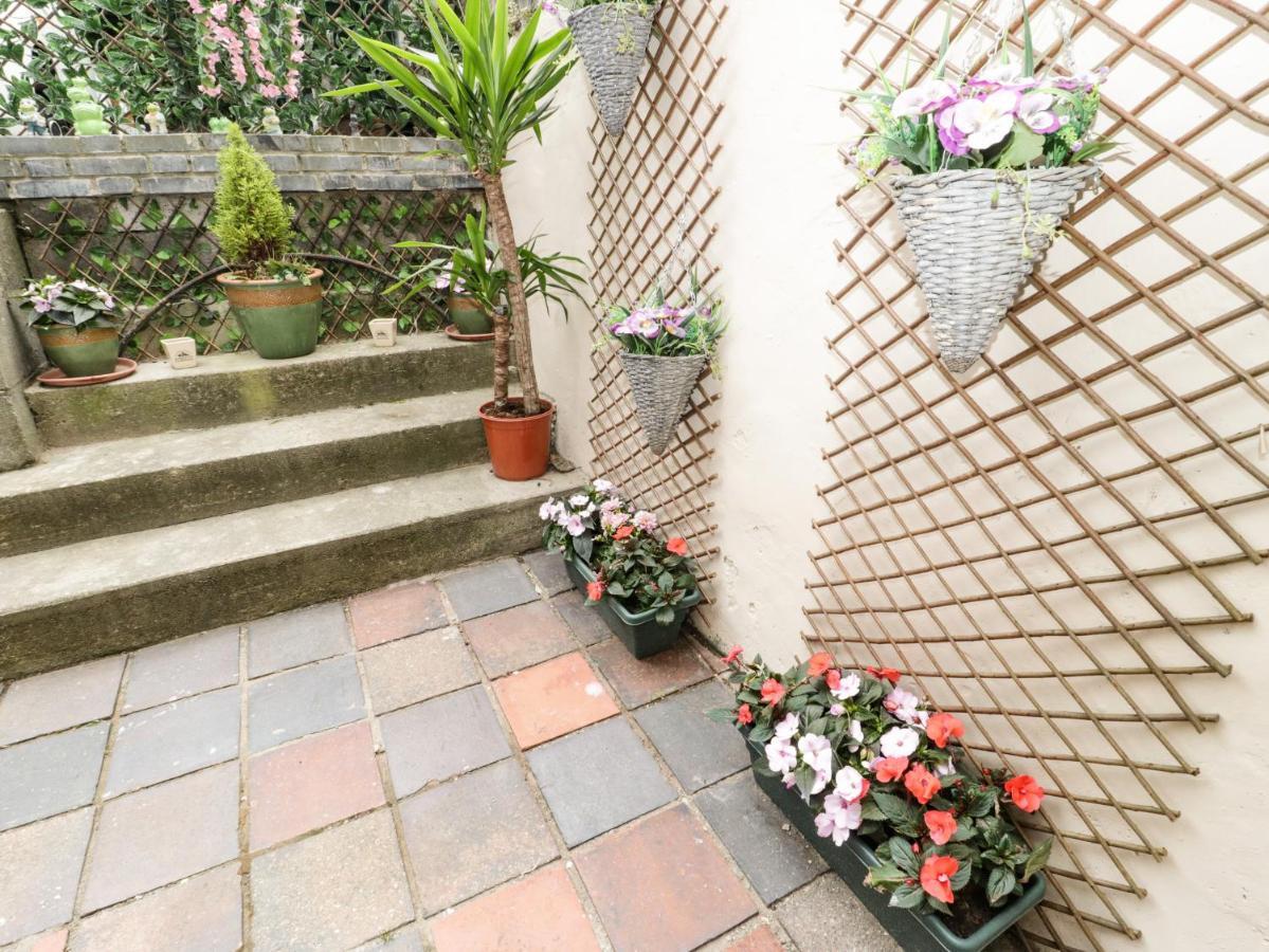 Llys Madoc, Basement Apartment Penmaenmawr Luaran gambar